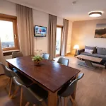 Edelweiss Lake Apartments Zell Am See *