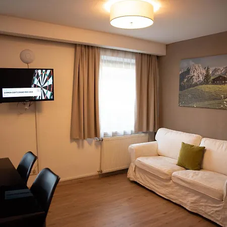 Daire Edelweiss Lake Apartments Zell Am See