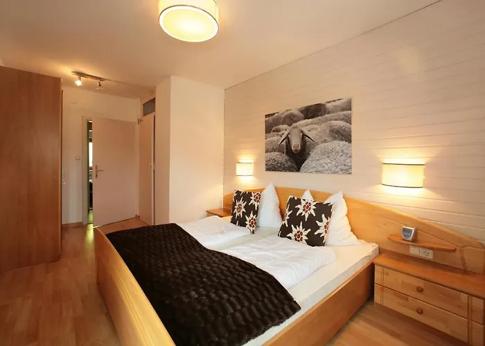 Daire Edelweiss Lake Apartments Zell Am See Zell am See